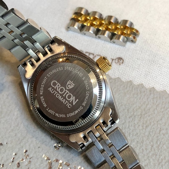 Croton Automatic Diamond Ladies Watch - Picture 8 of 9